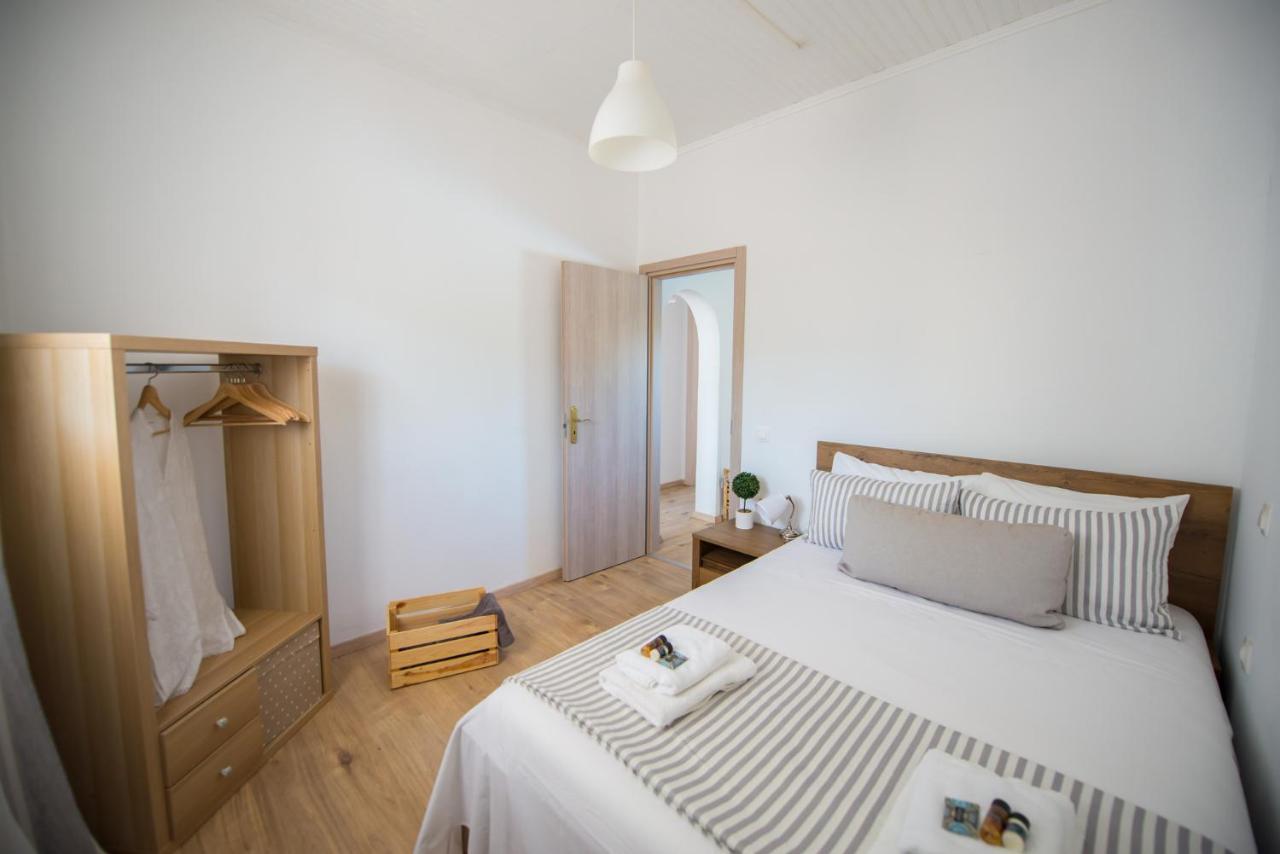 Acharavi Beach Villa Eksteriør billede